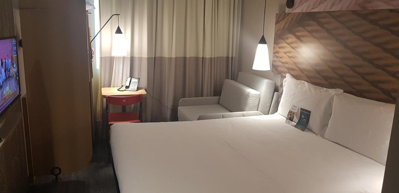 Ibis Carlos Barbosa Bagian luar foto